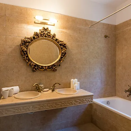 Galatia Villa *