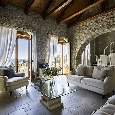 Villa Galatia *